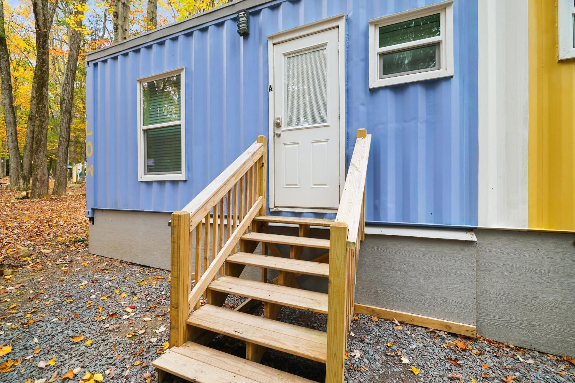 Camptel Poconos Lodging Hotel Albrightsville Exterior photo